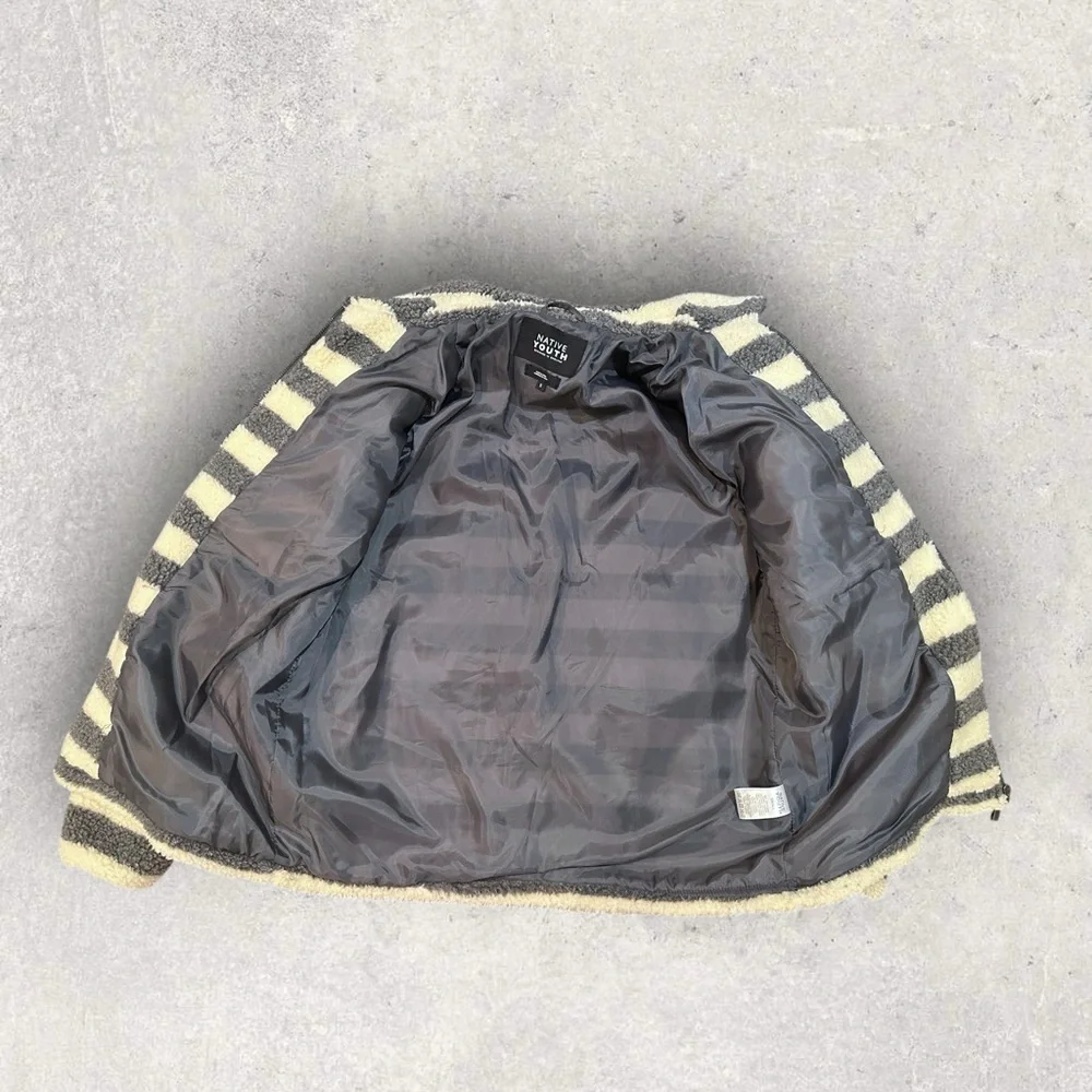 Native Youth Fleece Jacket - Picture 5 of 6